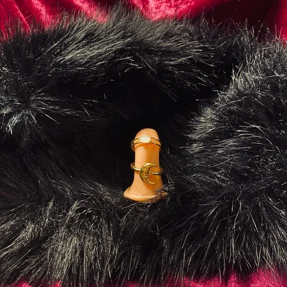 Gold Rings!! 🌙 - Picture 2 of 2